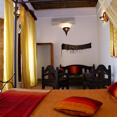 Riad Attarine Фес Екстериор снимка
