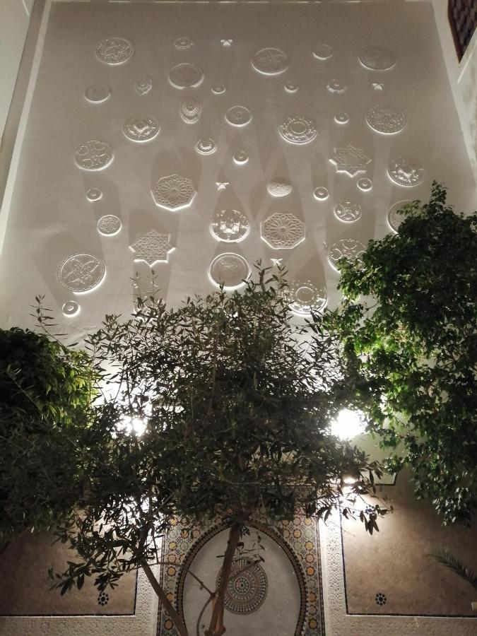 Riad Attarine Фес Екстериор снимка