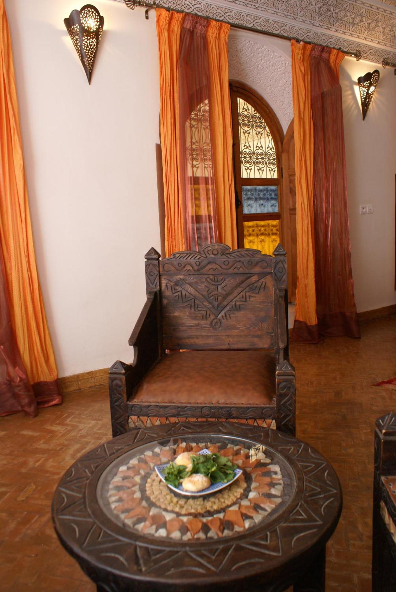 Riad Attarine Фес Екстериор снимка
