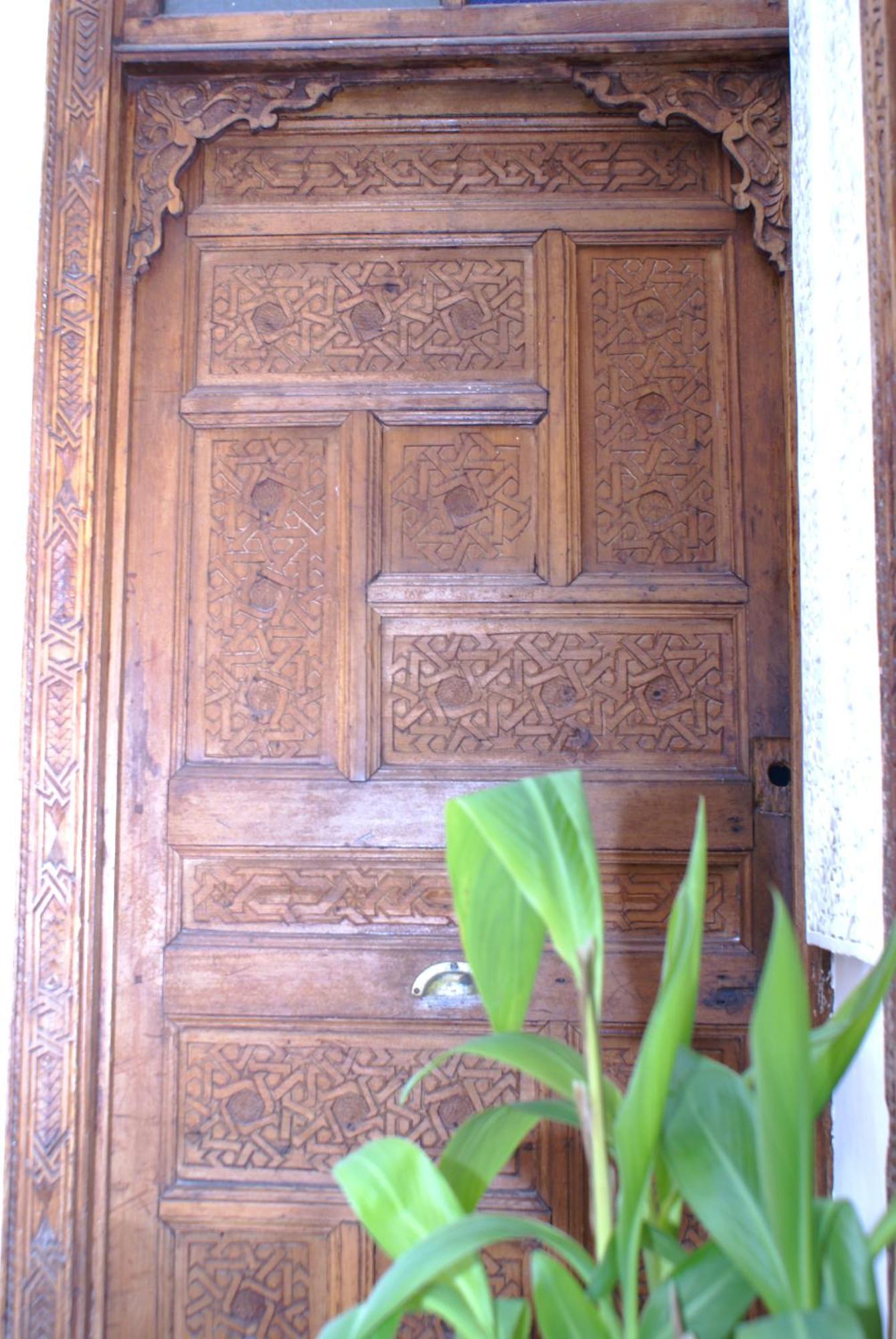 Riad Attarine Фес Екстериор снимка