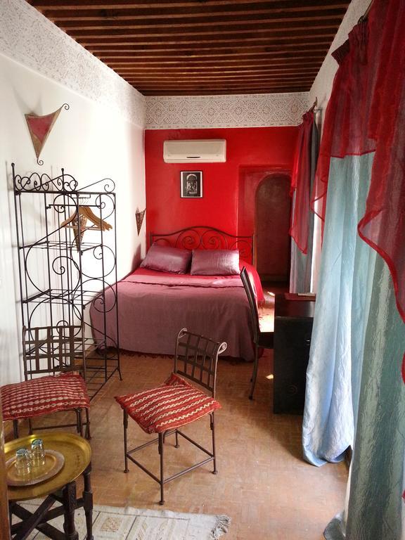 Riad Attarine Фес Екстериор снимка