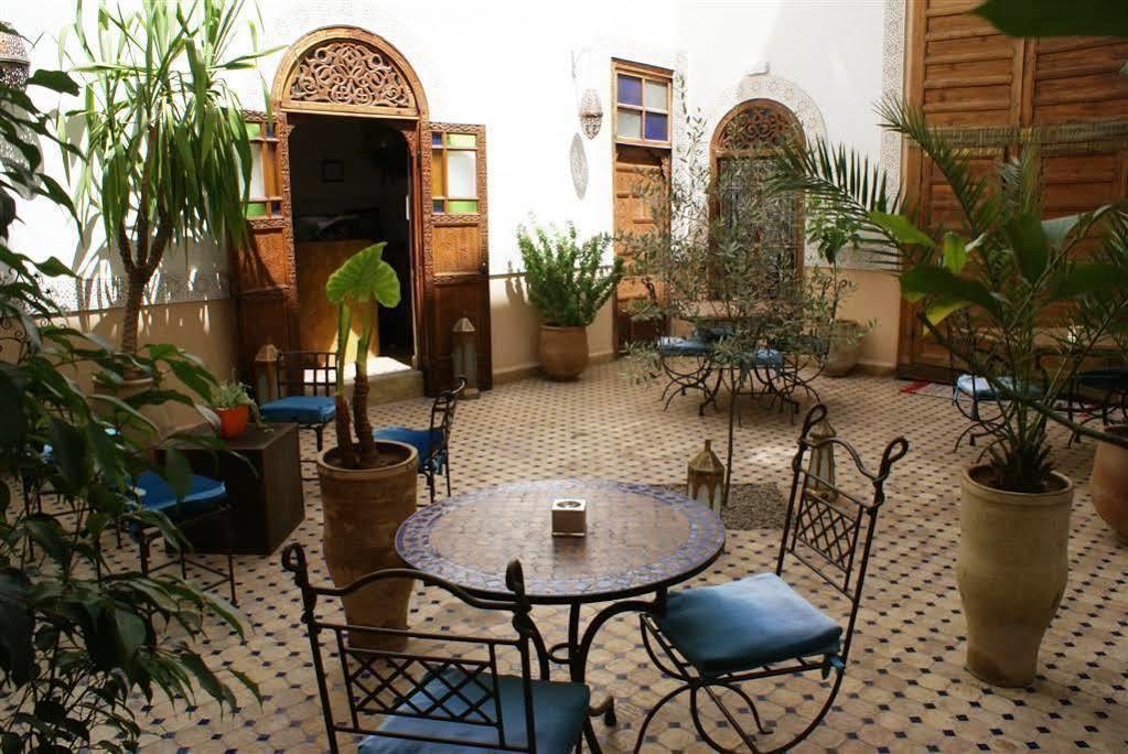 Riad Attarine Фес Екстериор снимка
