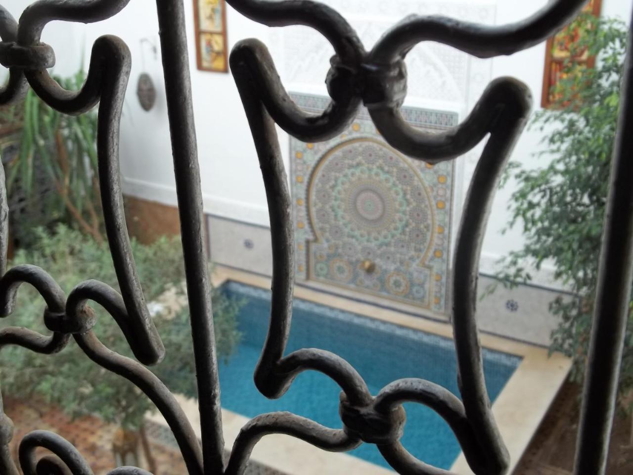 Riad Attarine Фес Екстериор снимка